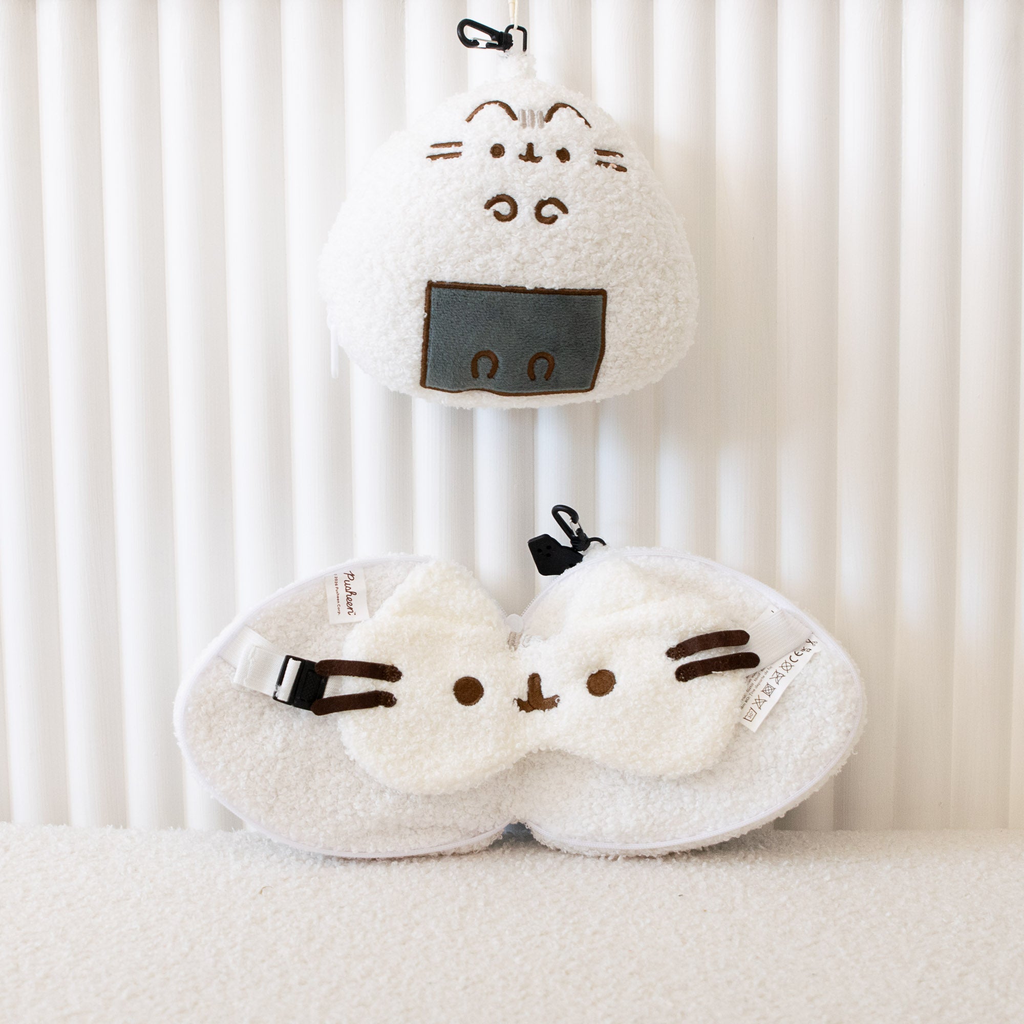 2-in-1 Reisekissen mit Maske – Ramen