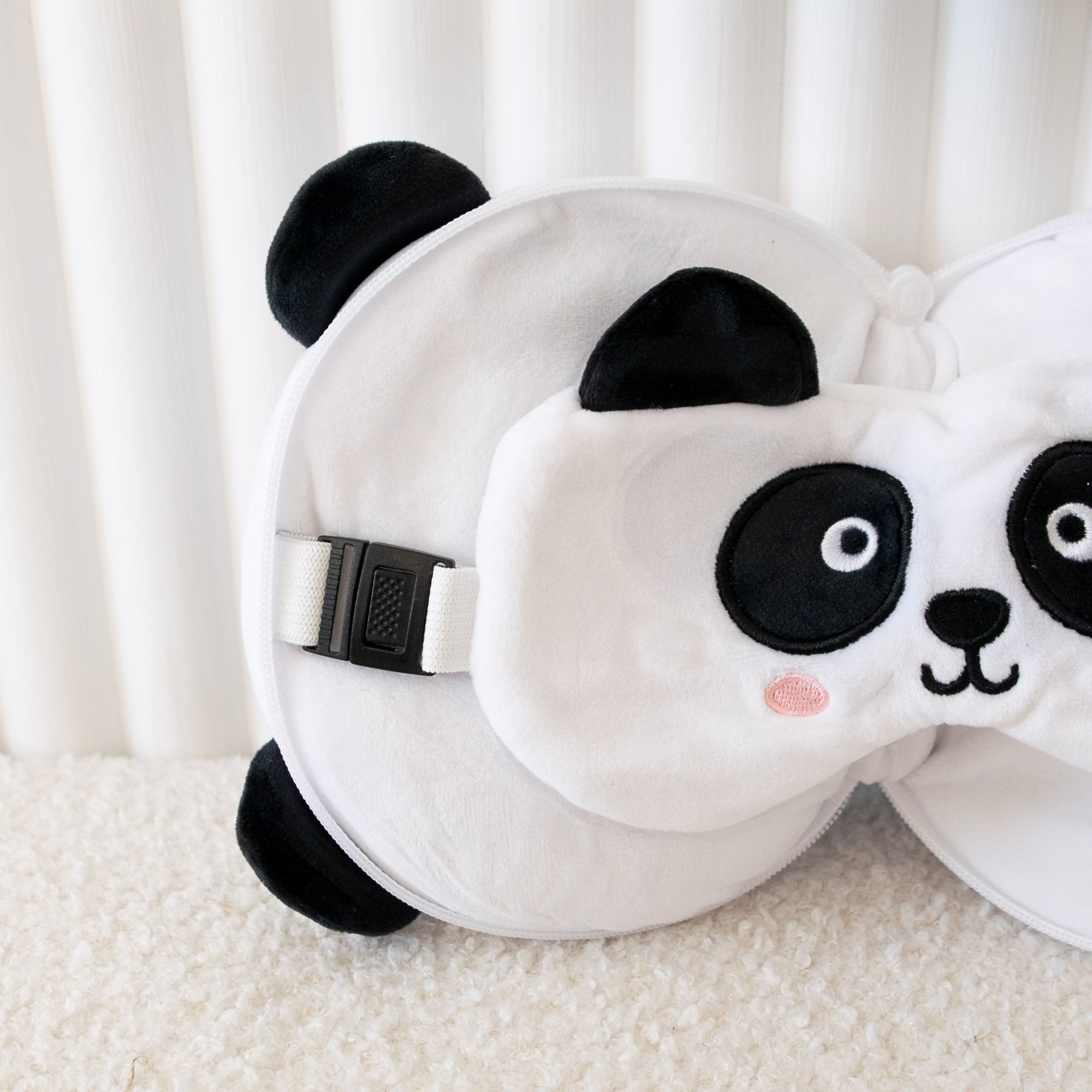 2-in-1 Reisekissen mit Maske – Ramen