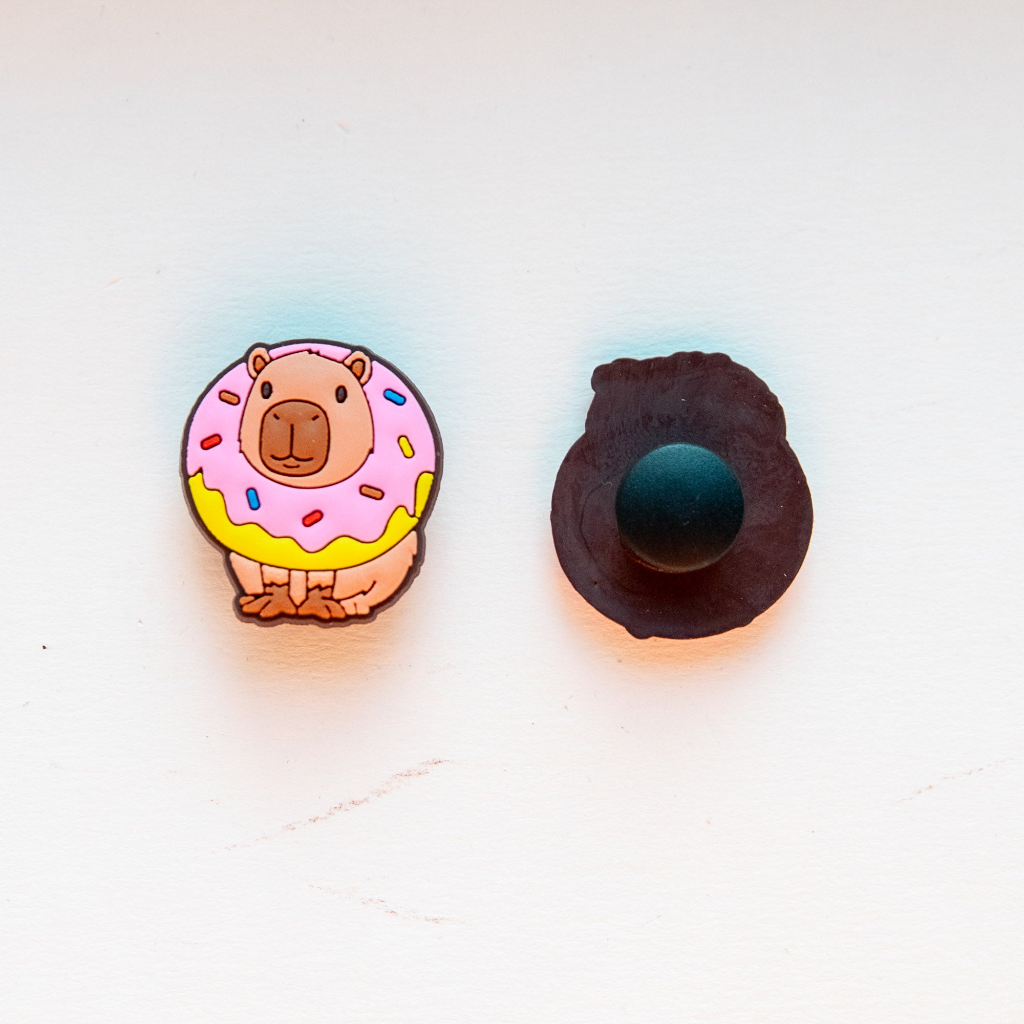 Accessoires pour Crocs Capybara & Donut autour du cou