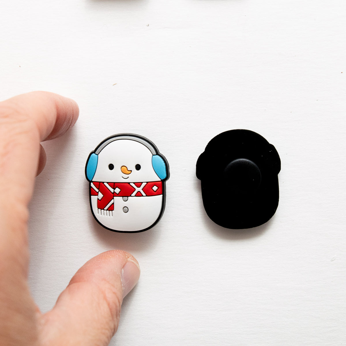 Accessoire pour Crocs Bonhomme de Neige Emmitoufflé