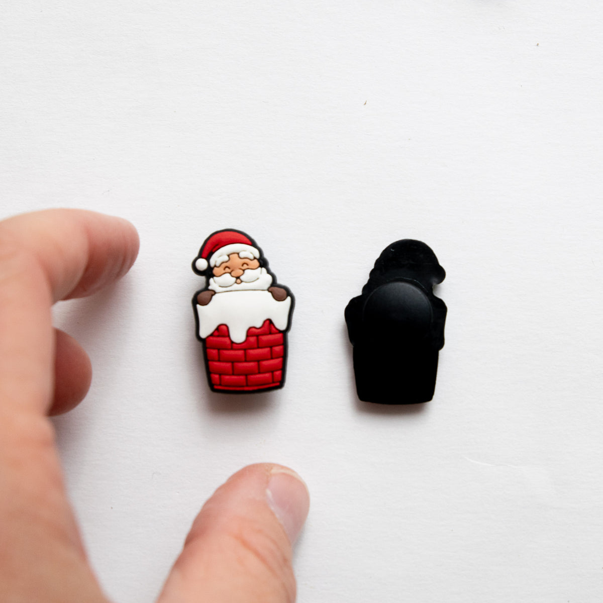 Accessoire pour Crocs Père Noël dans la cheminée