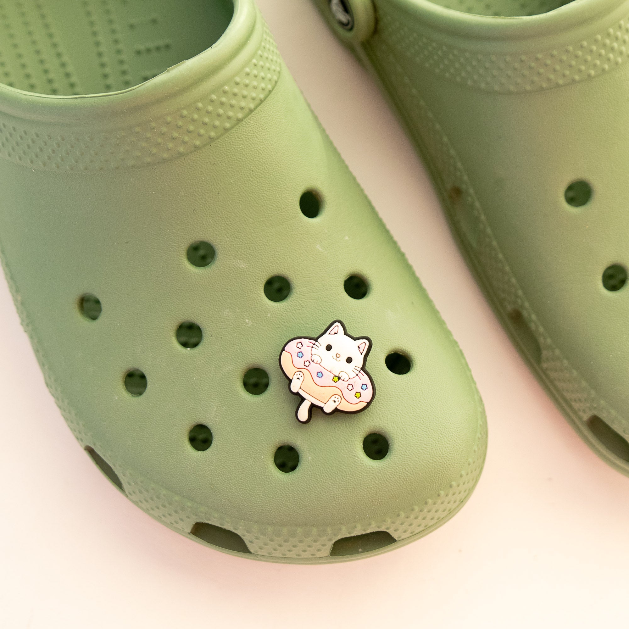 Accessoires pour Crocs Chat Donut