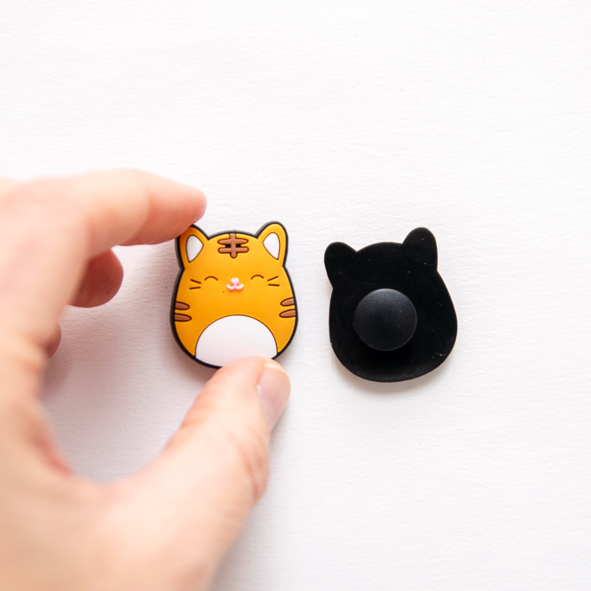 Accessoires pour Crocs Chat Roux Rond