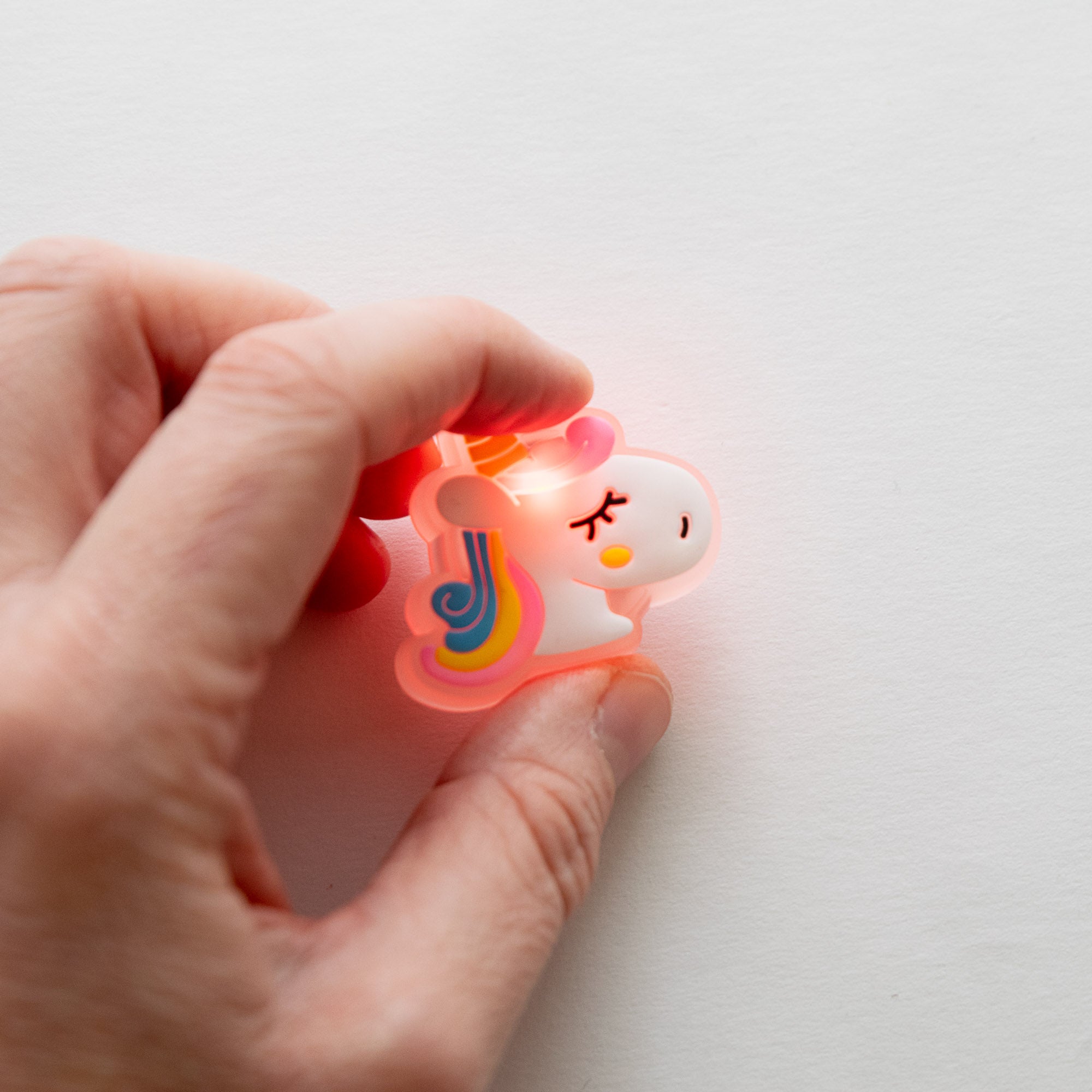 Charm LED Lumineux pour Crocs Tête de Licorne Yeux Fermés