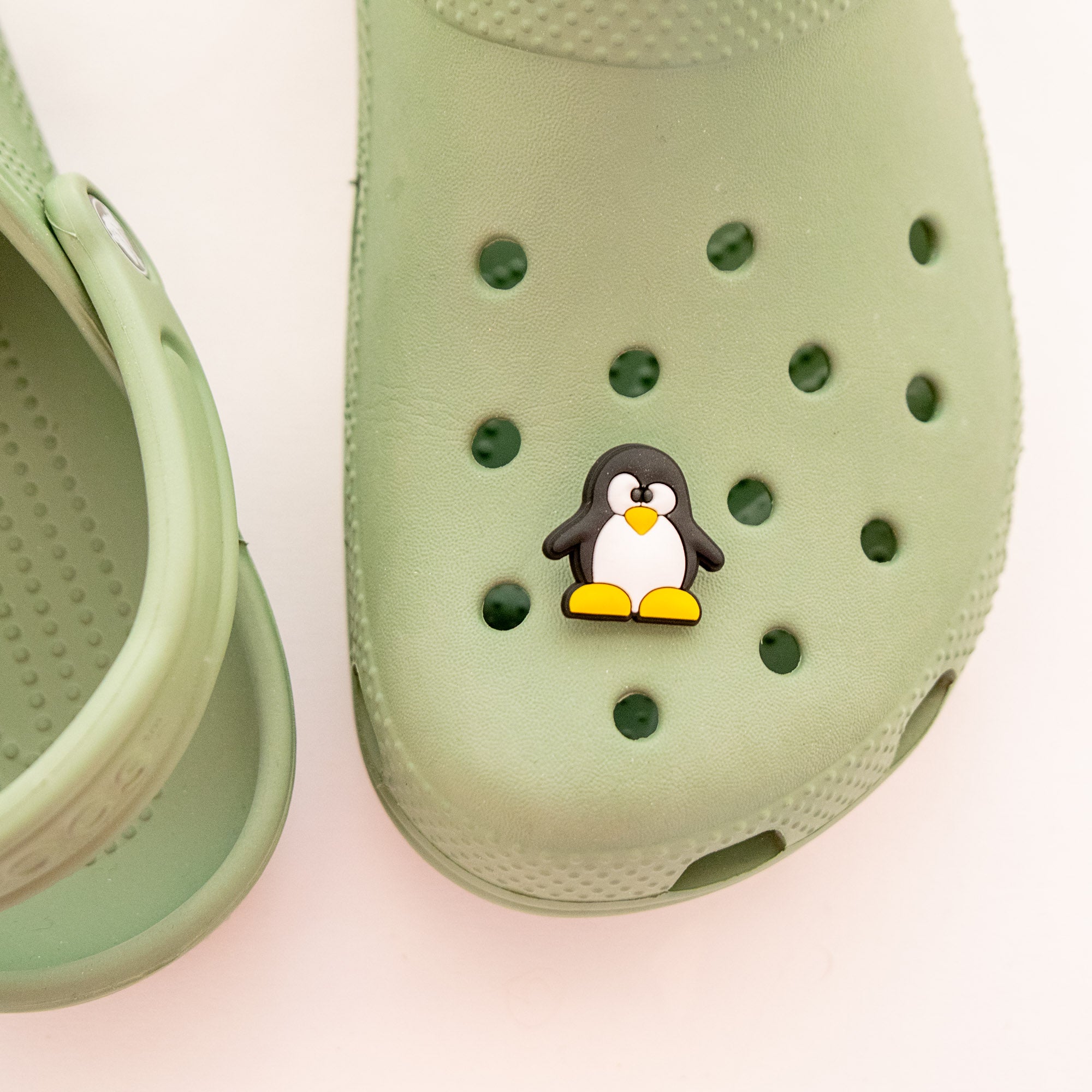 Accessoires pour Crocs Pingouin Noir