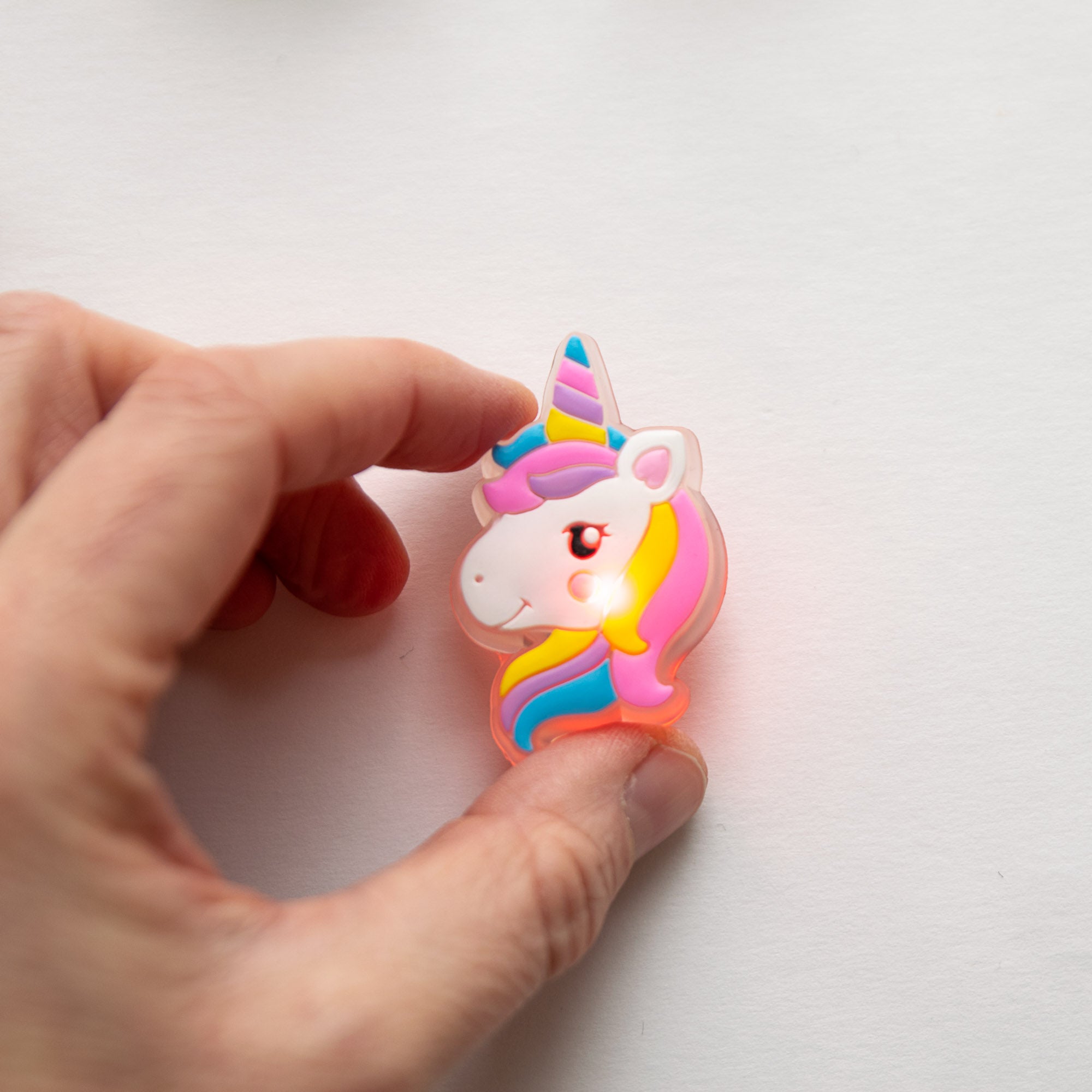 Charm LED Lumineux pour Crocs Tête de Licorne Yeux Ouverts