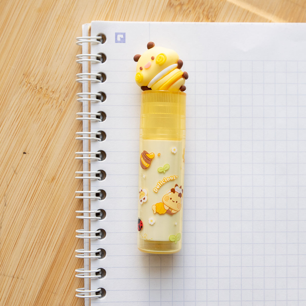 Gomme Lipstick Kawaii Abeille