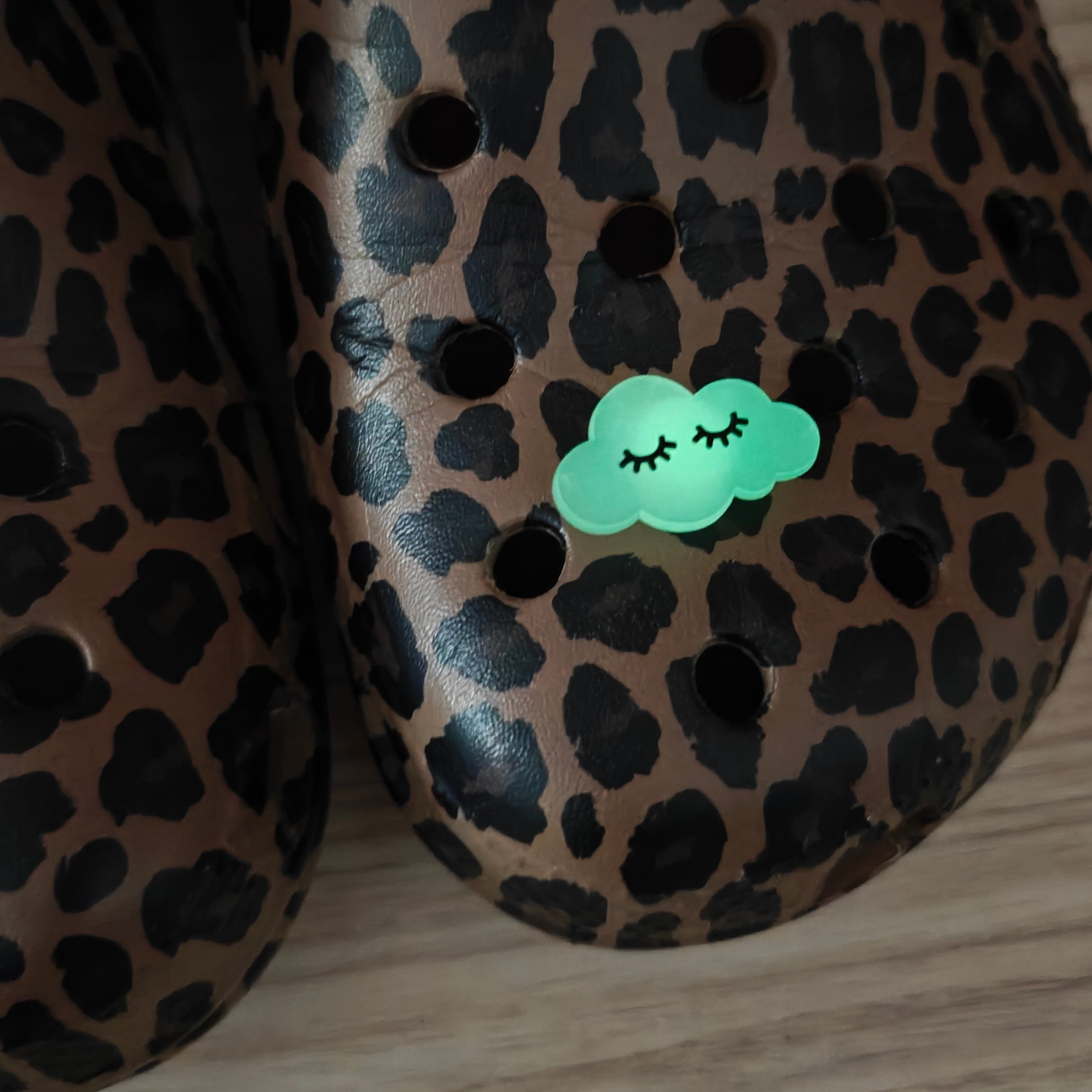Accessoire pour Crocs Nuage Endormi Glow in the Dark