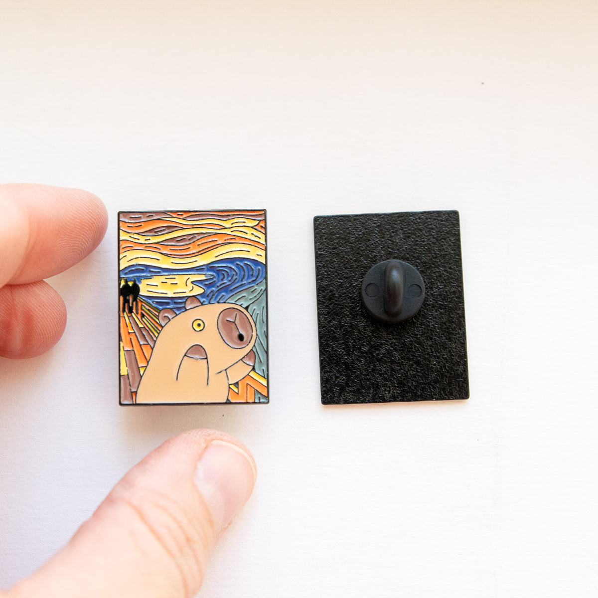 Pin's Capybara & Oeuvre d'Art