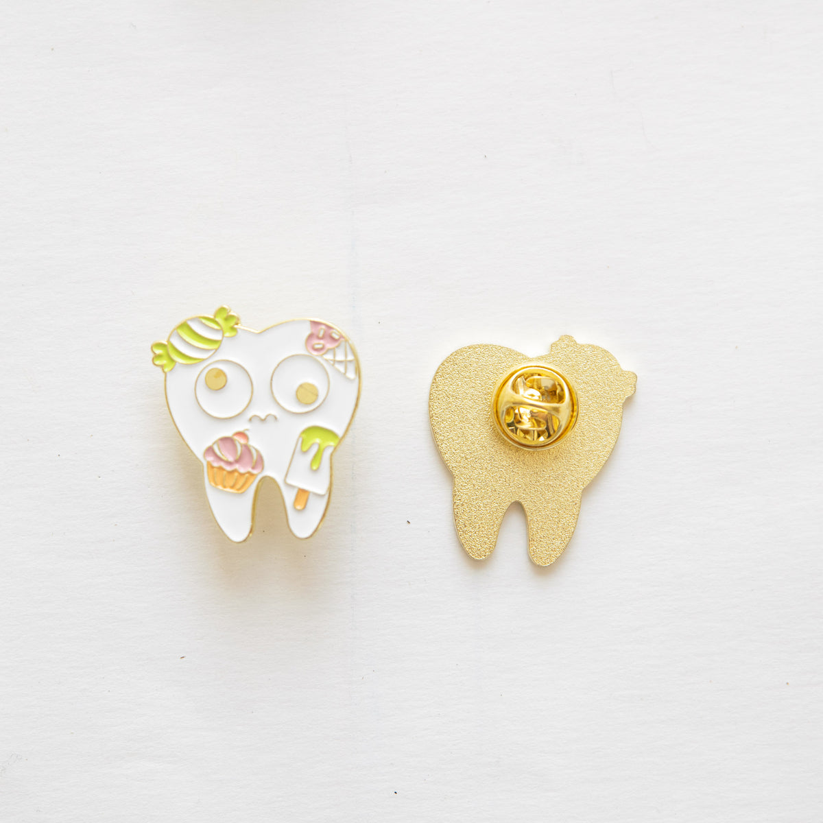 Pin's XXL Dent & Bonbons