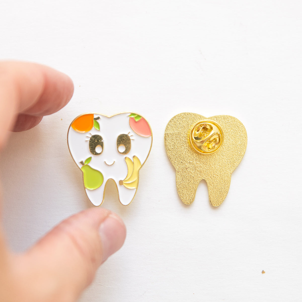 Pin's XXL Dent & Fruits