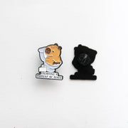 Pin's Capybara aux toilettes