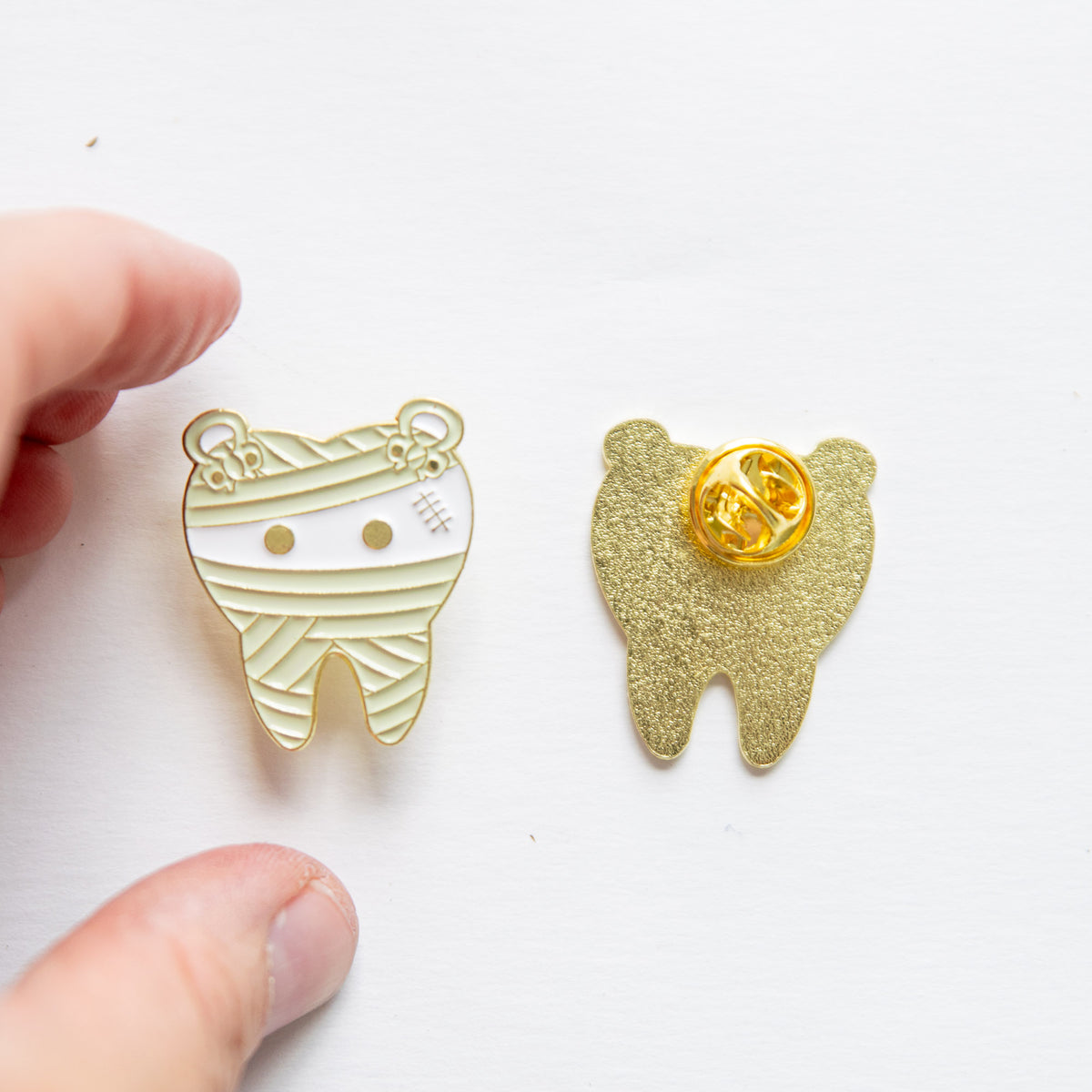 Pin's XXL Dent & Pansement