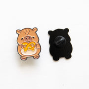 Pin's Capybara & Bretzel