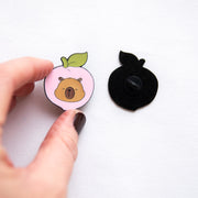 Pin's Capybara Pêche