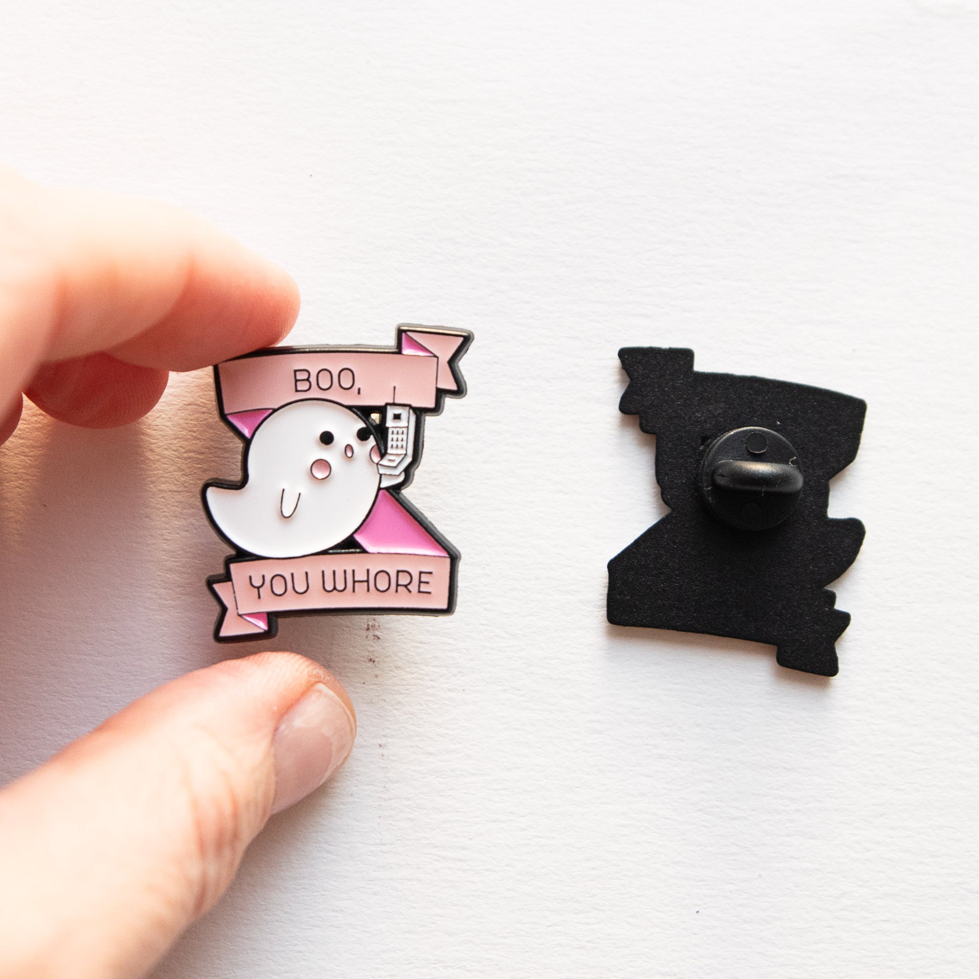 Pin's Fantôme Boo You Whore