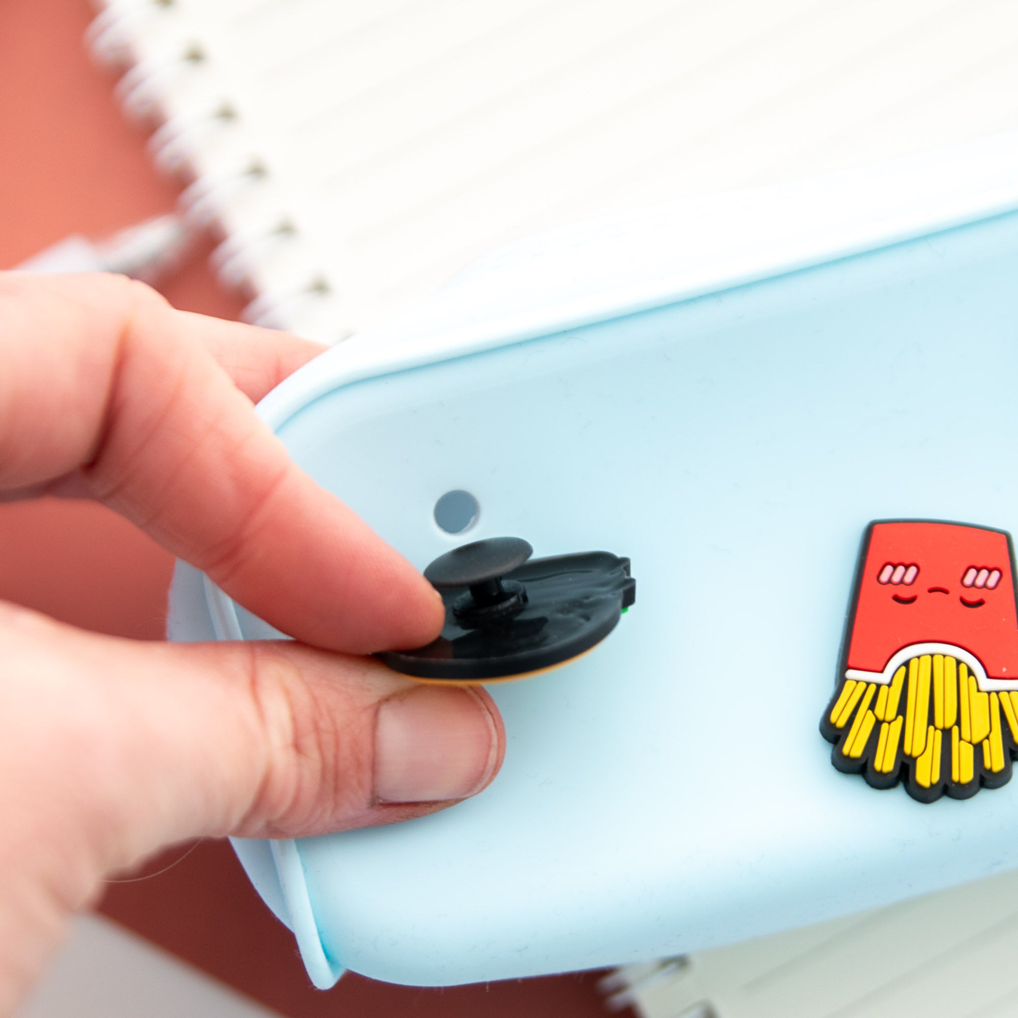 Trousse Silicone Burger avec Charms