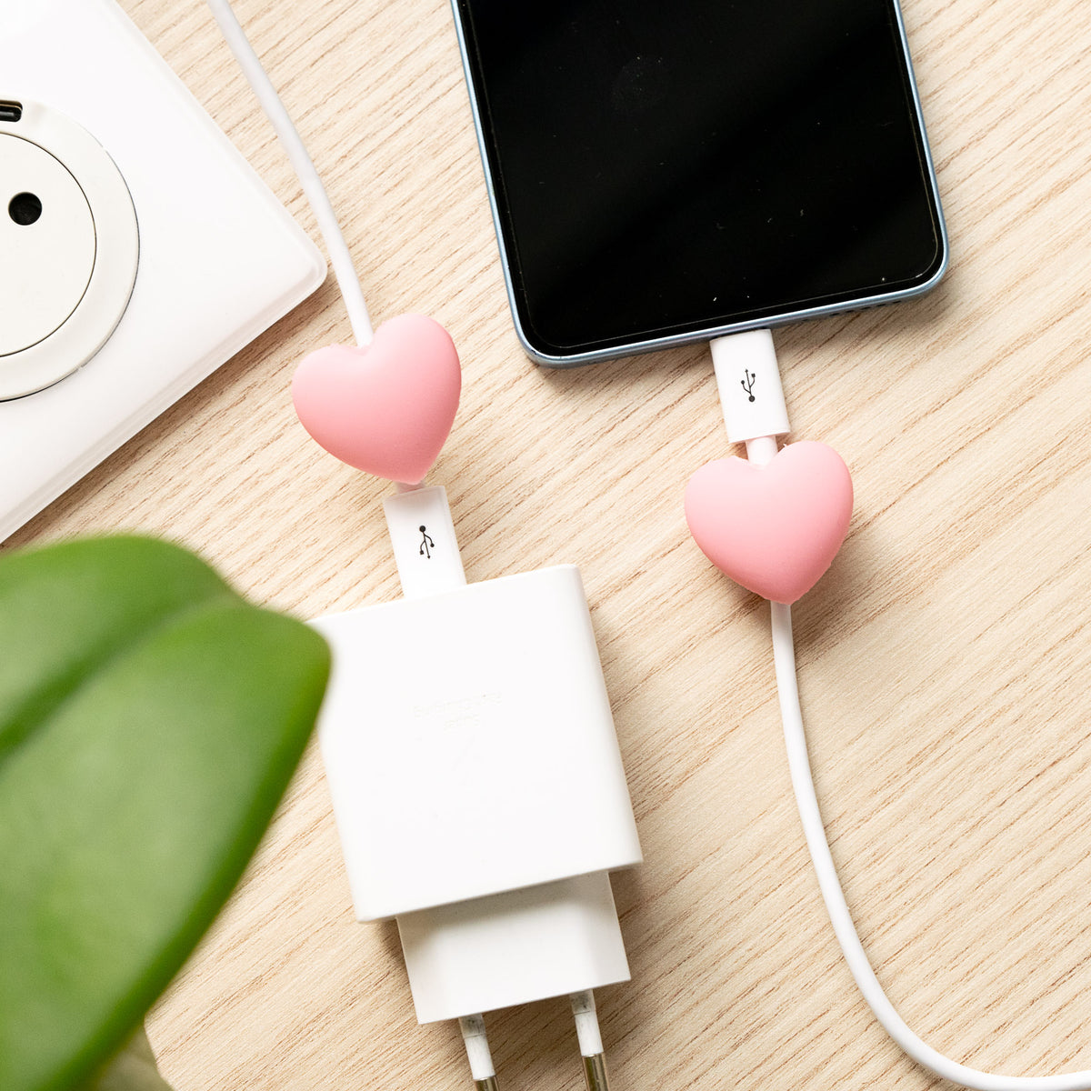 Protège-câble Kawaii USB Coeur