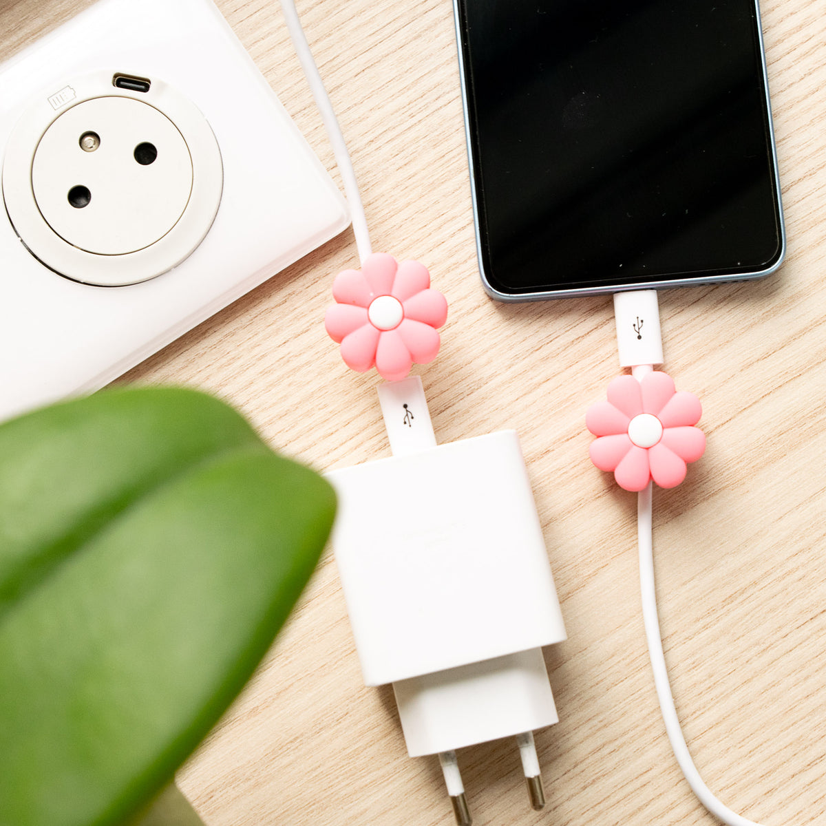 Protège-câble Kawaii USB Fleur